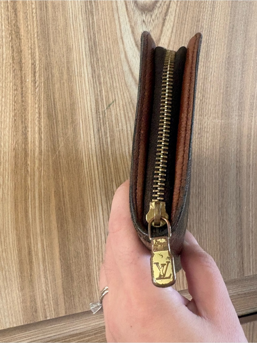 Auth Louis Vuitton monogram zippy wallet - Picture 3 of 13